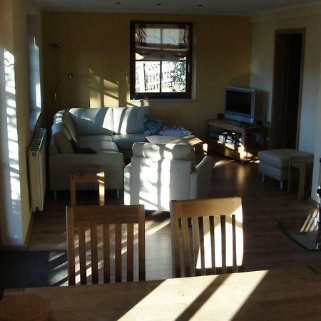 Ferienhaus-Bergtraum-Ferienwohnung-Fanni クロルト・オーバーヴィーゼンタール エクステリア 写真